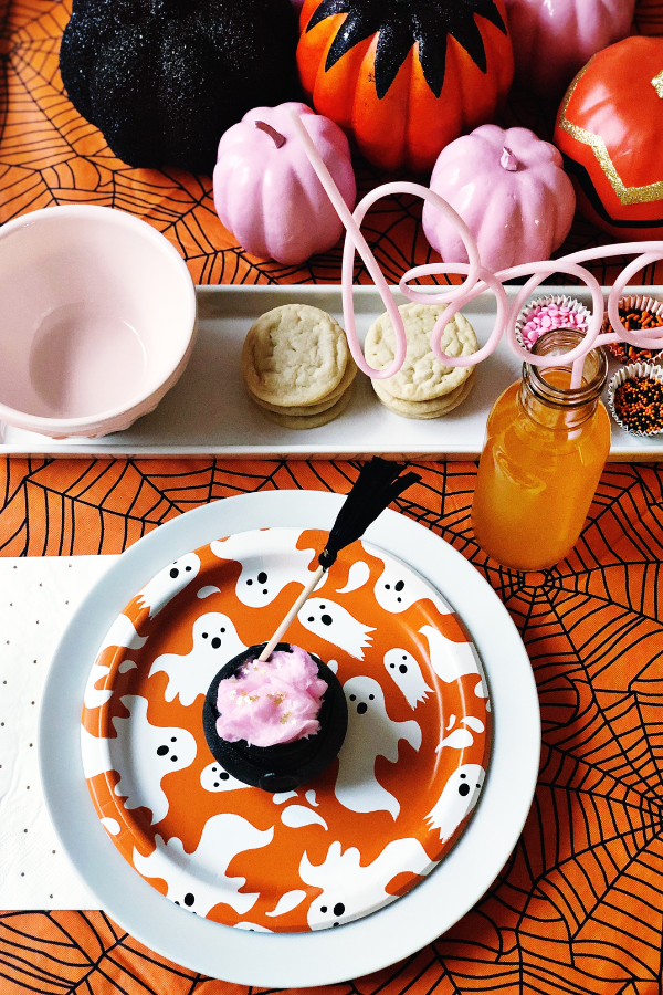 With all three Halloween table settings, each includes a small activity to keep the kids engaged.