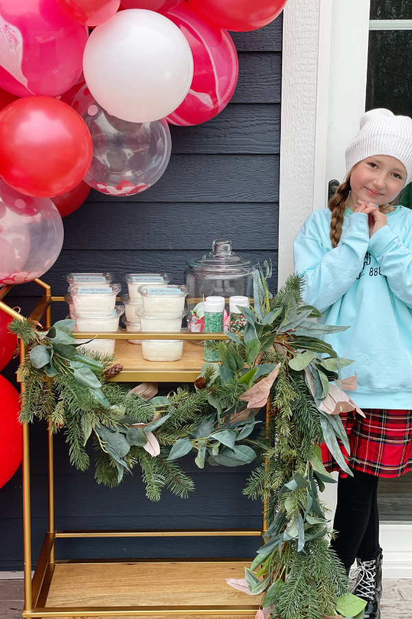 Looking for a unique birthday party theme for kids with winter birthdays? Check out this colorful winter wonderland party! This post is packed with ideas for decorations, a creative cake alternative, fun activities, tasty treats and cozy favors all in a festive and vibrant color palette!