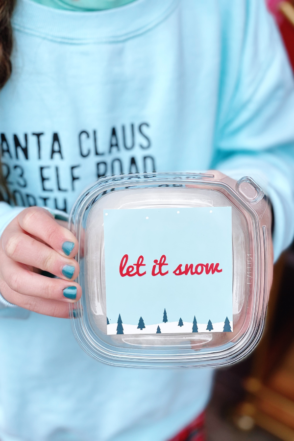 Looking for a unique birthday party theme for kids with winter birthdays? Check out this colorful winter wonderland party! This post is packed with ideas including a creative cake alternative that doubled as a fun and clever activity!